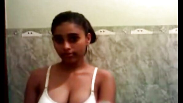 Руската ученичка взима петел в питката porno skritaea kamera си и свършва по лицето си